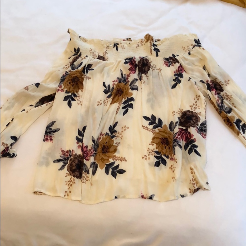 O’Neill off the shoulder floral top